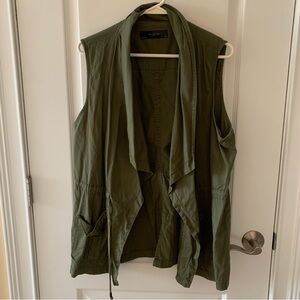 The Limited women’s utility vest